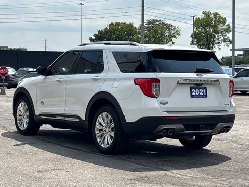 Used 2021 Ford Explorer King Ranch w/ Premium Technology Package AWD/4WD image 6