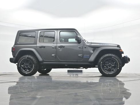 Used 2023 Jeep Wrangler Unlimited w/ Cold Weather Group AWD/4WD image 29