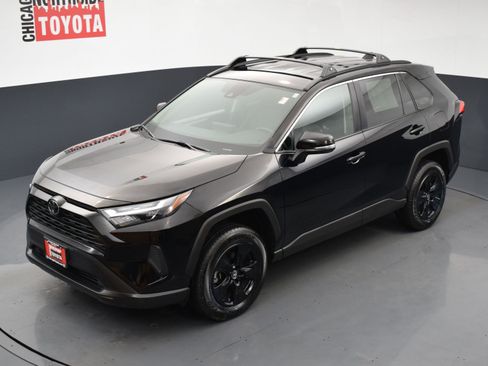 Used 2025 Toyota RAV4 XLE image 23