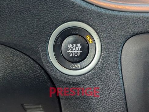 Used 2023 Dodge Charger SXT image 21