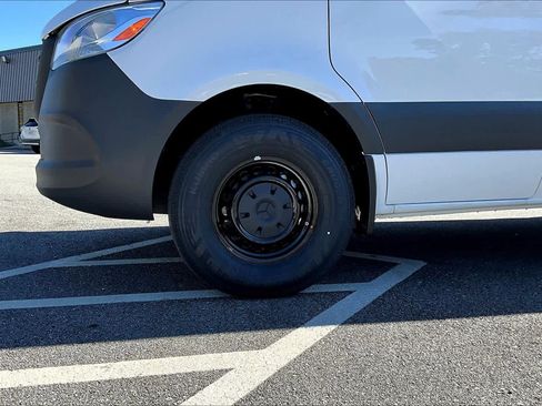 New 2026 Mercedes-Benz Sprinter 2500 image 17