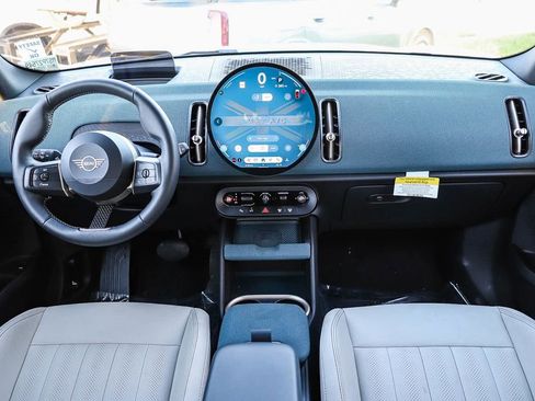 Used 2025 MINI Cooper Countryman S image 13