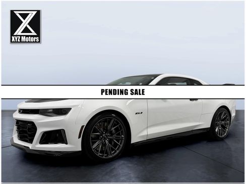 Used 2022 Chevrolet Camaro ZL1 RWD image 2