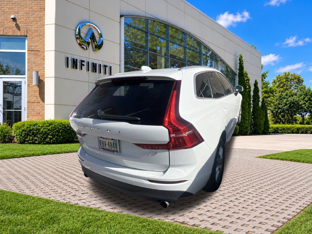 Used 2021 Volvo XC60 T5 Momentum AWD/4WD image 9