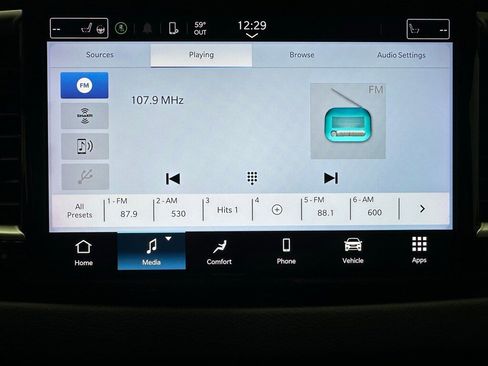 Used 2023 Chrysler Pacifica Touring-L image 27