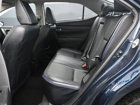 Used 2017 Toyota Corolla XSE image 17