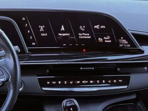 Certified 2021 Cadillac Escalade Sport image 18