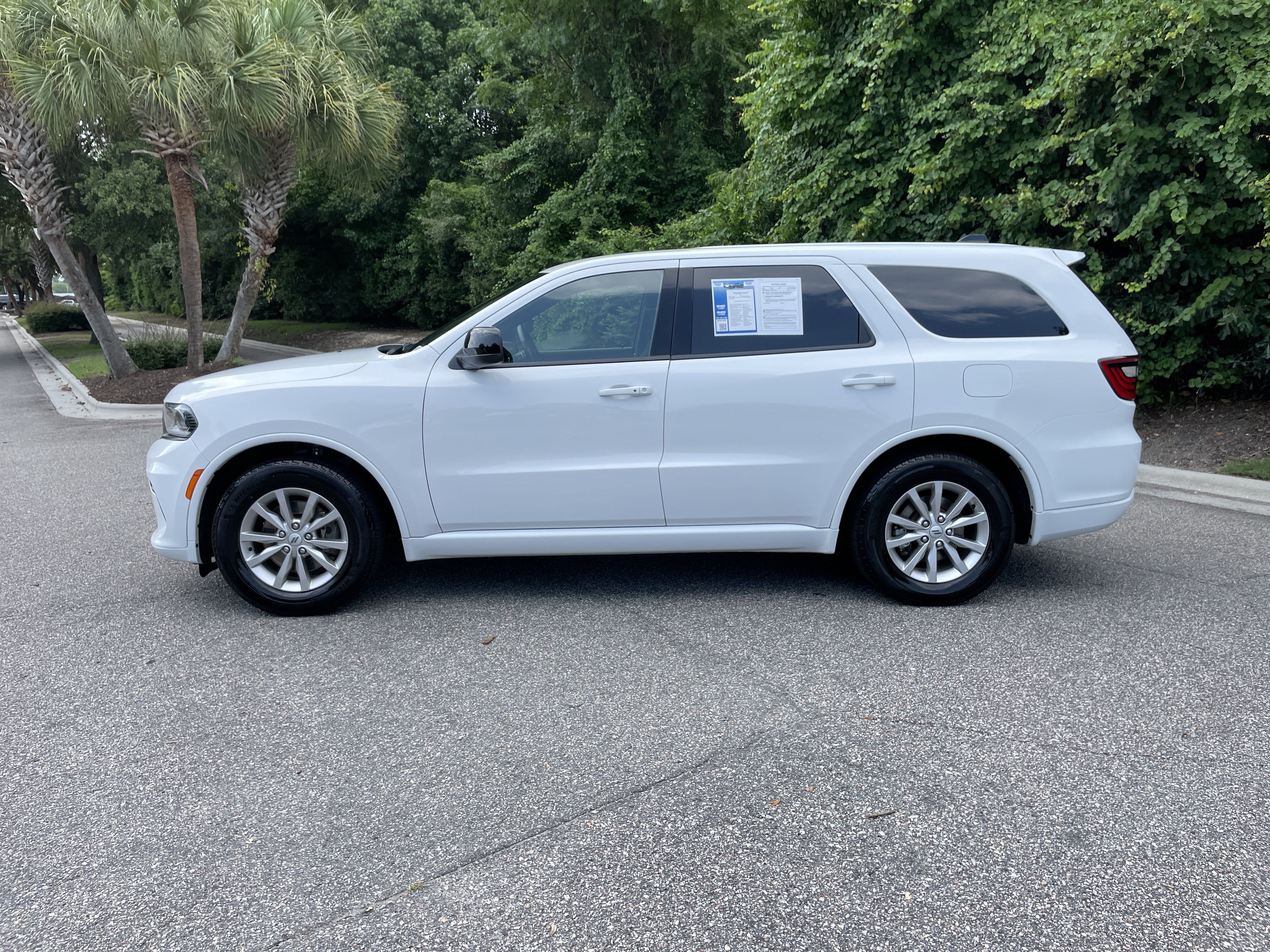Used 2025 Dodge Durango GT w/ Trailer Tow Group IV RWD image 5