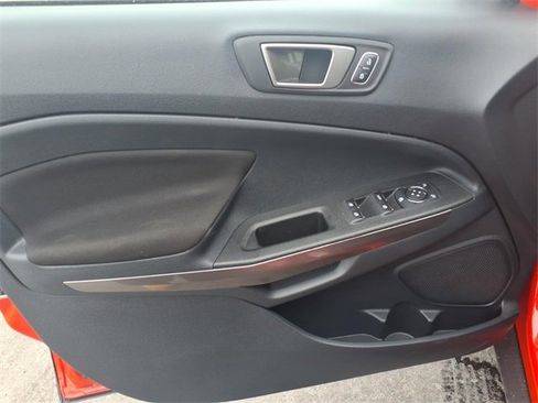 Certified 2022 Ford EcoSport SE w/ SE Convenience Package image 11