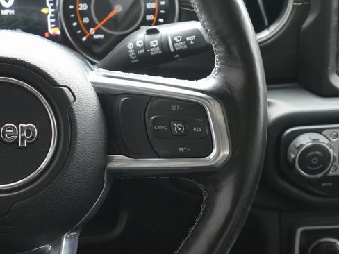 Used 2021 Jeep Wrangler Unlimited Sahara image 19