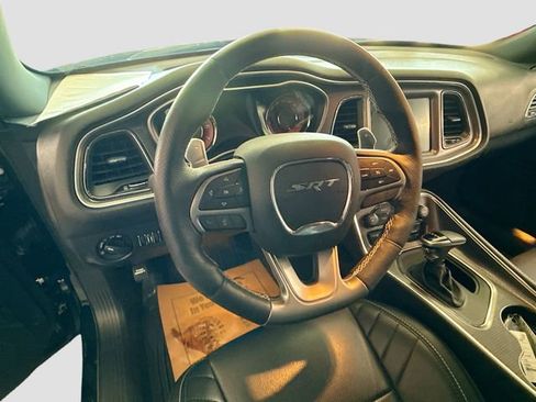 Used 2015 Dodge Challenger SRT Hellcat RWD image 12