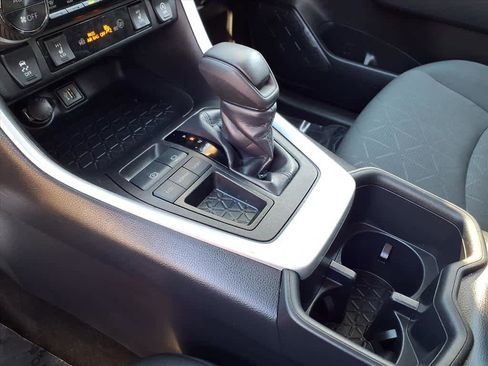 Certified 2024 Toyota RAV4 XLE image 17