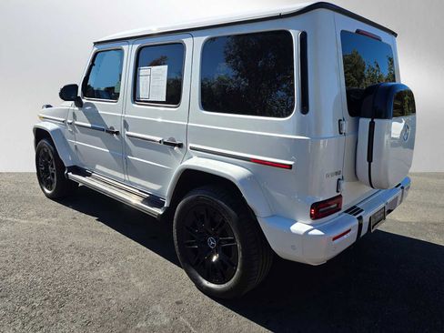 Used 2025 Mercedes-Benz G 580 w/ EQ Technology image 5