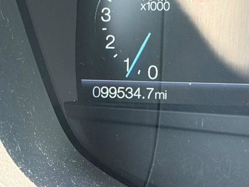 Used 2020 Ford Fusion SE FWD image 18