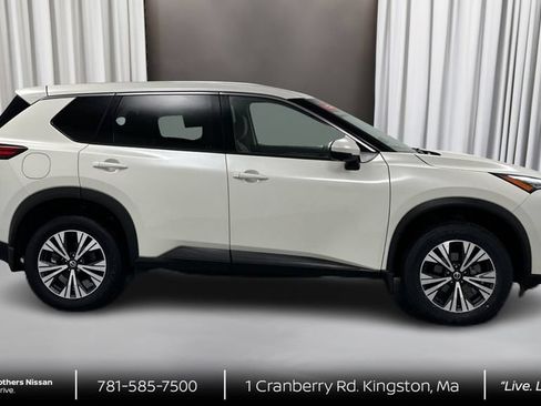 Certified 2021 Nissan Rogue SV AWD/4WD image 4