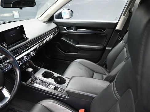 Certified 2024 Honda Civic EX-L image 17