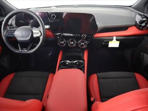 New 2025 Chevrolet Blazer EV RS image 5