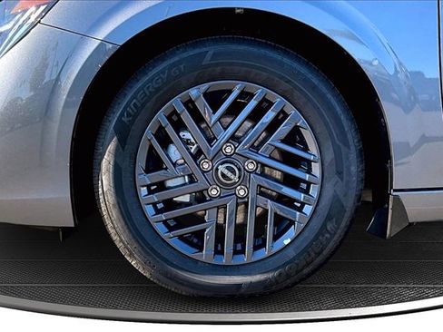 New 2026 Nissan Sentra SV image 11