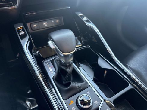 Used 2023 Kia Sorento SX image 28