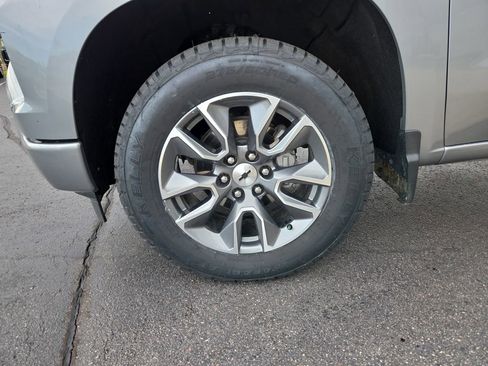 Certified 2024 Chevrolet Silverado 1500 RST AWD/4WD image 31