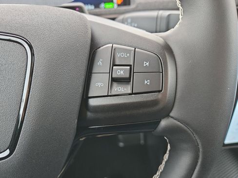 Certified 2025 Ford Mustang Mach-E GT image 15