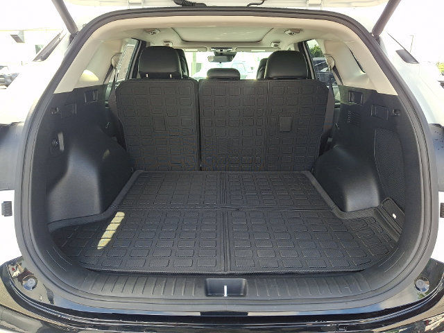 Used 2025 Kia Sportage SX AWD/4WD image 31