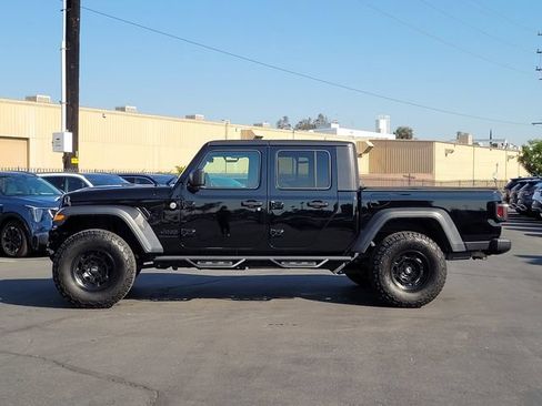 Used 2020 Jeep Gladiator Sport w/ Quick Order Package 24S AWD/4WD image 8
