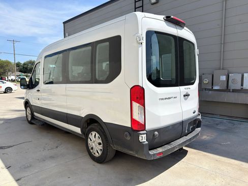 Used 2019 Ford Transit 350 XL image 5