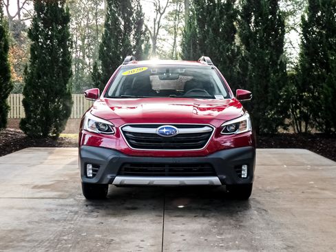 Used 2020 Subaru Outback Limited w/ Popular Package #2 image 3