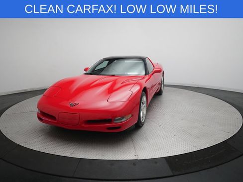 Used 1997 Chevrolet Corvette Coupe RWD image 12