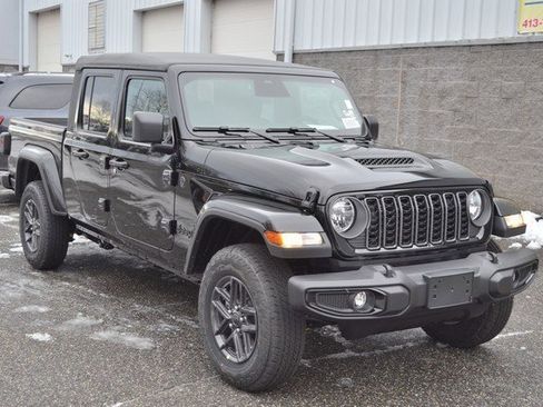 New 2026 Jeep Gladiator Sport image 2
