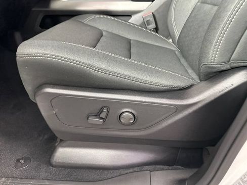 New 2026 RAM 1500 4x4 Crew Cab image 20
