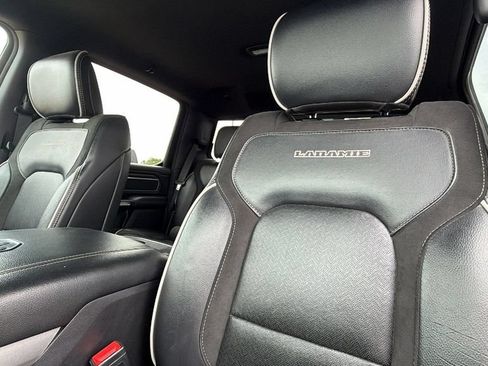 Used 2025 RAM 1500 Laramie AWD/4WD image 11