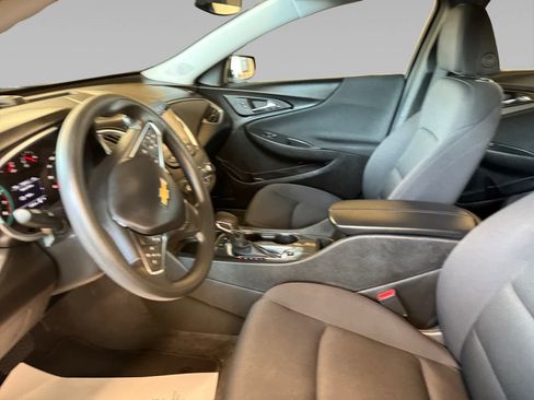 Used 2024 Chevrolet Malibu LT FWD image 11