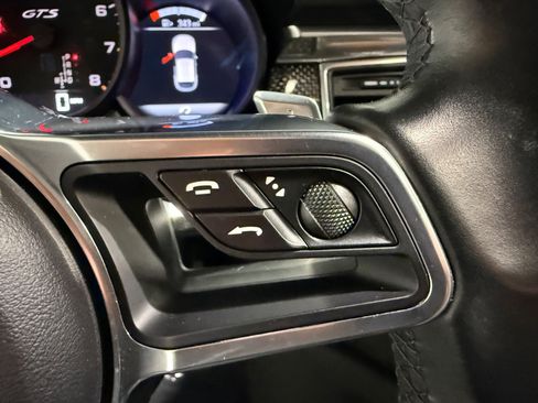 Used 2017 Porsche Macan GTS AWD/4WD image 27