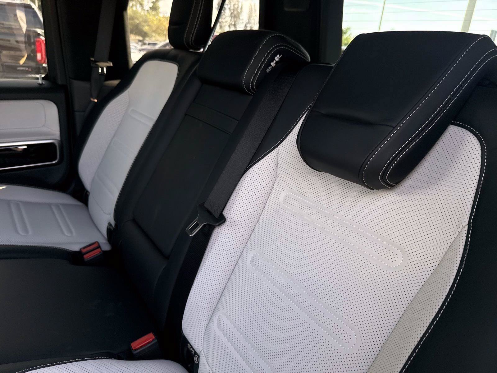 New 2027 Mercedes-Benz G 580 e image 14