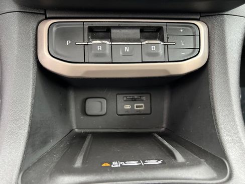 Used 2023 GMC Acadia Denali w/ Trailering Package AWD/4WD image 30