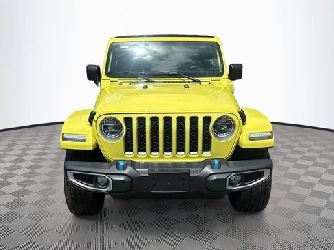 Used 2022 Jeep Wrangler Unlimited Sahara w/ Cold Weather Group AWD/4WD image 2