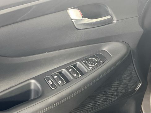 Used 2023 Hyundai Santa Fe SEL Convenience AWD/4WD image 18