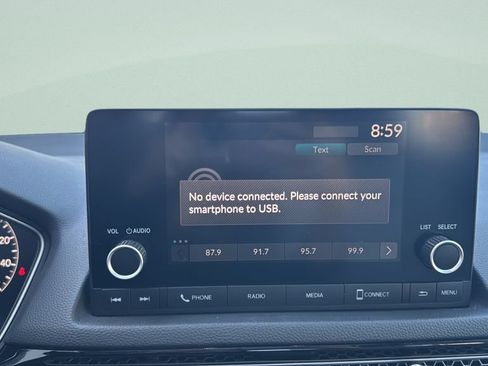 Used 2024 Honda Civic EX-L image 16