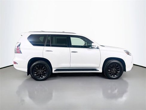 Used 2023 Lexus GX 460 Premium image 8