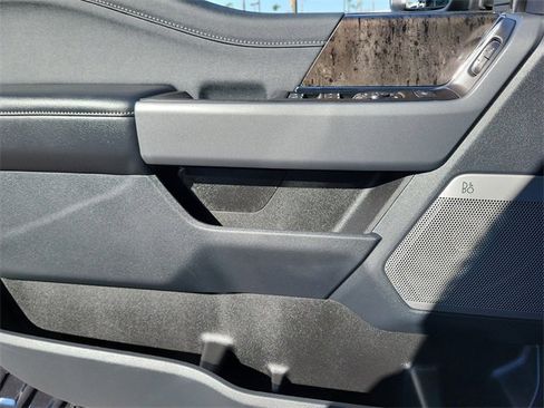 Certified 2024 Ford F250 Lariat w/ Lariat Ultimate Package image 19