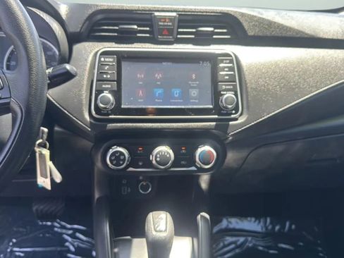 Used 2023 Nissan Versa S w/ Trunk Package FWD image 14