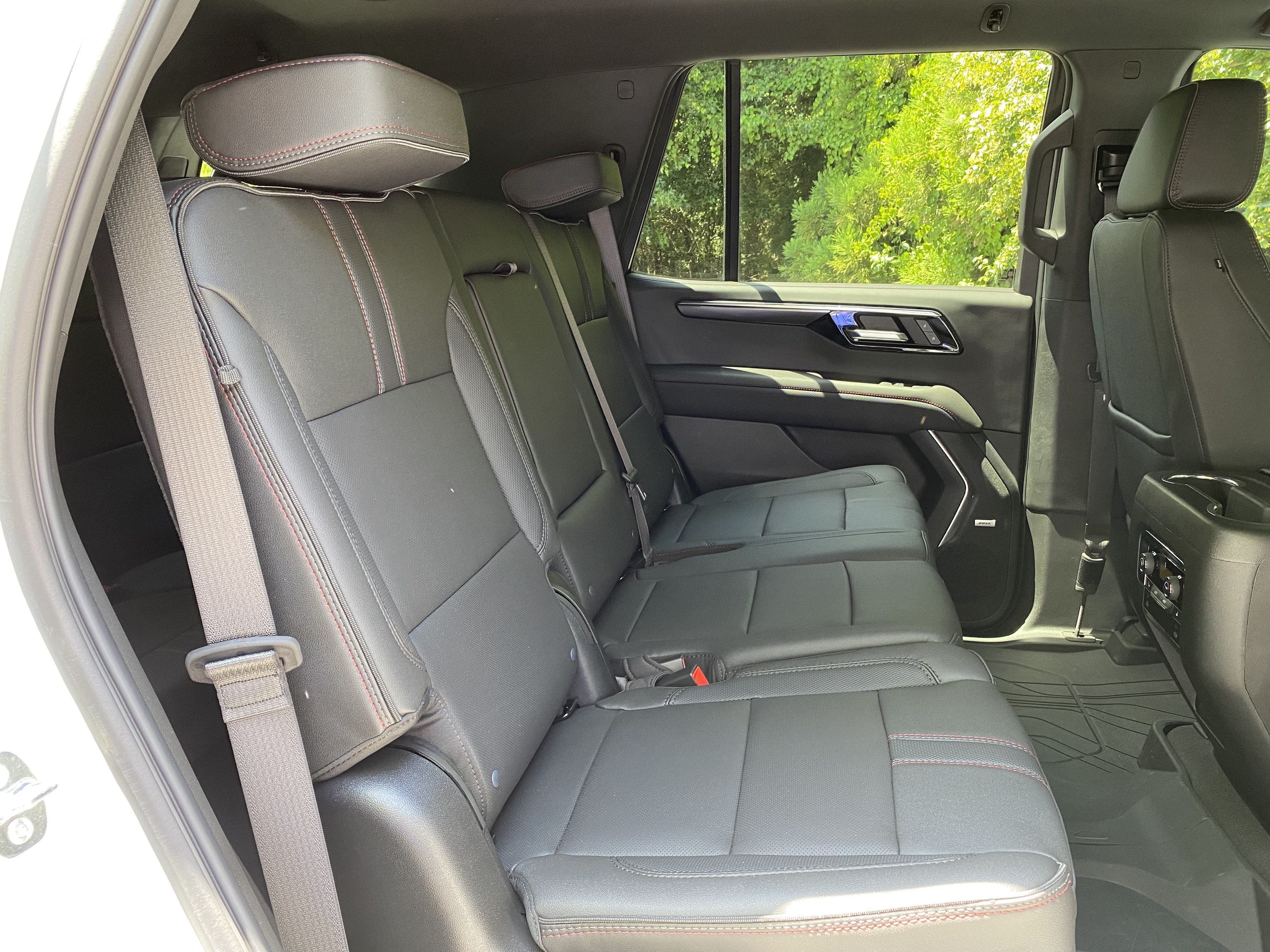 Used 2026 Chevrolet Tahoe RST w/ Comfort Package AWD/4WD image 35