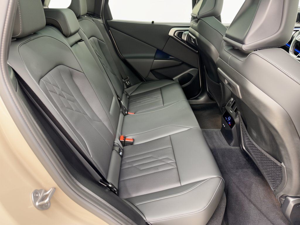 Used 2026 BMW X3 M50 AWD/4WD image 29