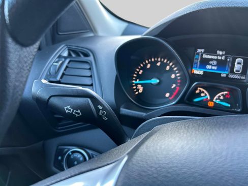 Used 2016 Ford Escape SE w/ Equipment Group 201A image 22