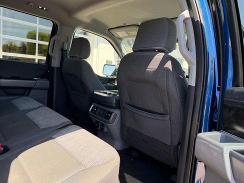 Used 2022 Ford F150 Lightning XLT AWD/4WD image 9
