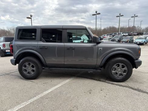 Used 2024 Ford Bronco Big Bend image 8