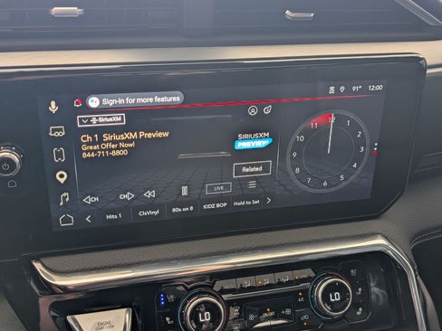 Used 2025 GMC Sierra 2500 Denali w/ Denali Reserve Package AWD/4WD image 30