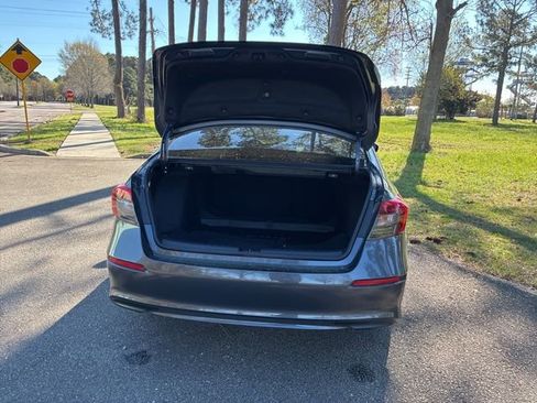 Used 2022 Honda Civic EX image 19